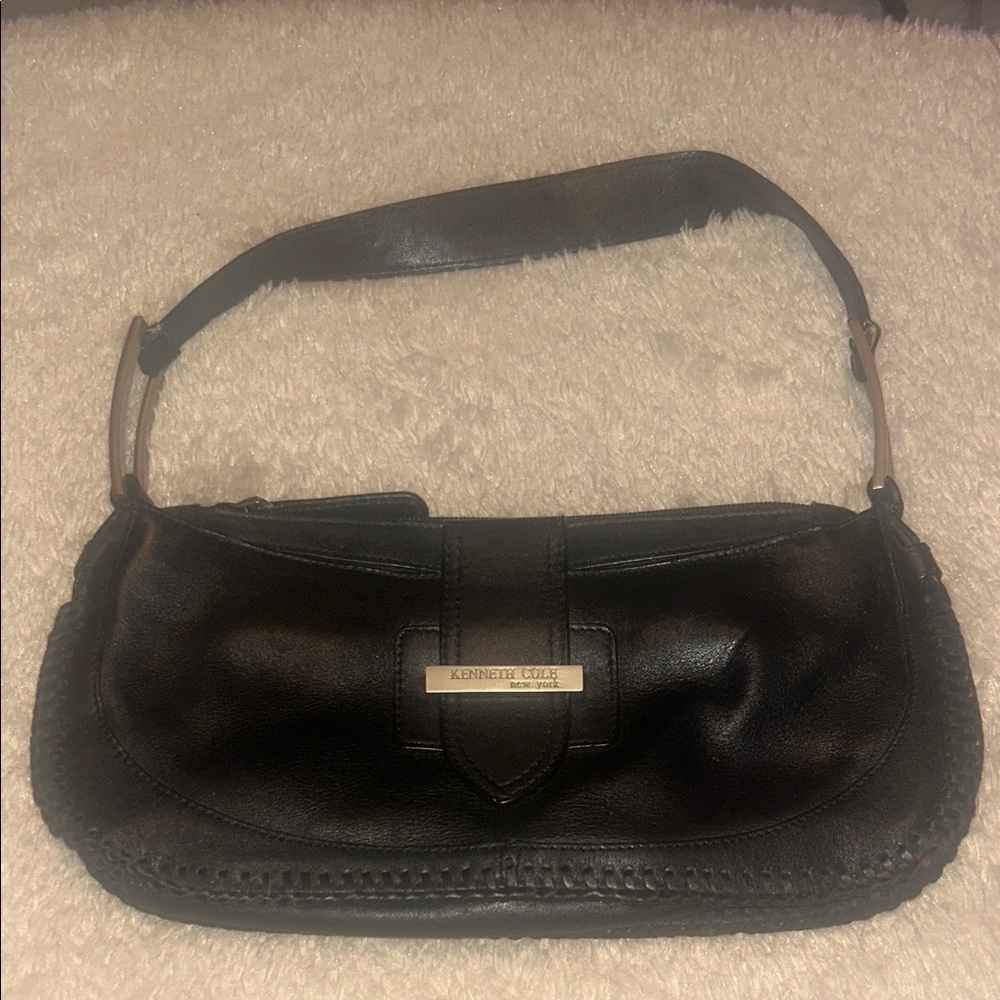 Kenneth Cole Black Leather Shoulder Bag